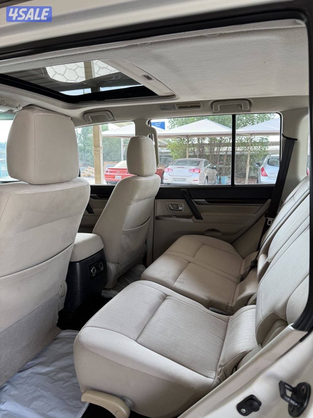 للبيع باجيرو 20175