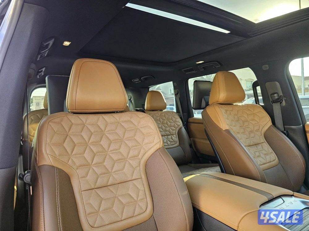 Nissan Patrol Platinum 202510