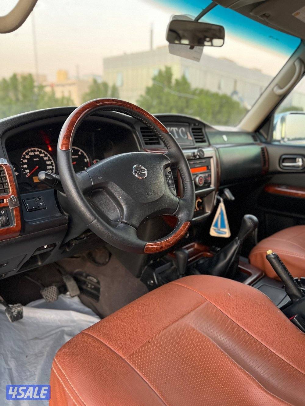 للبيع فتك سفاري موديل 2013 القير عادي الفل عداد 570 فتحه - دبل - DiFF6