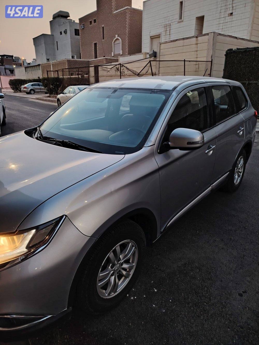 اوتلاندر 20162