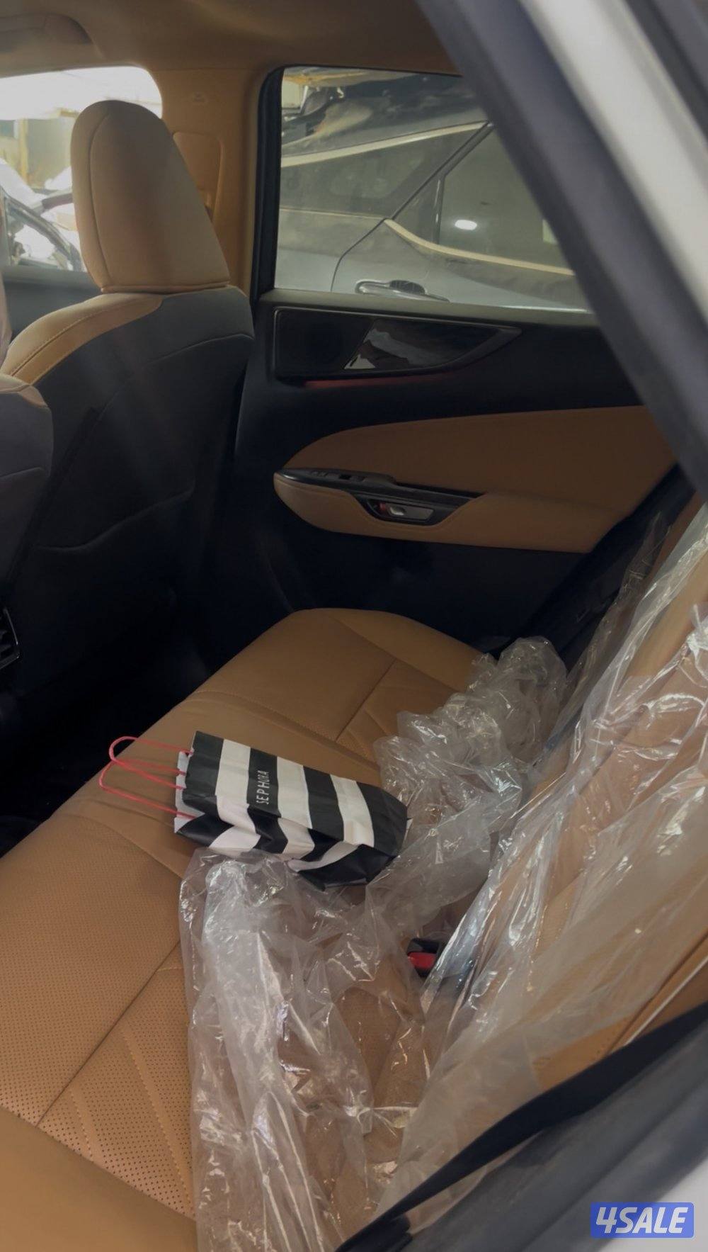 للبيع لكزس RX 350 أصفار2025 تسقيط11