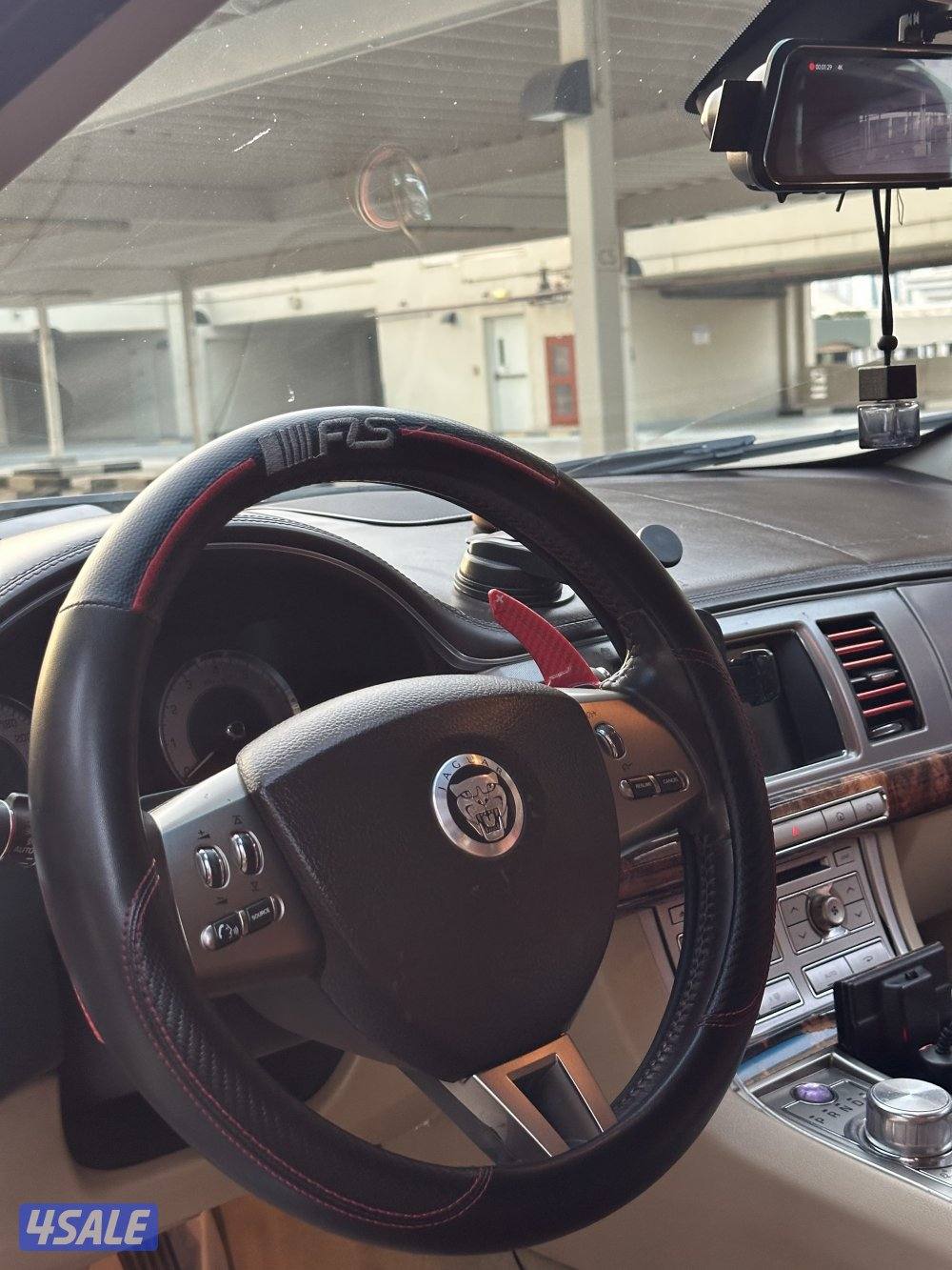 للبيع جاكور xf 2010 ازرق مميز5