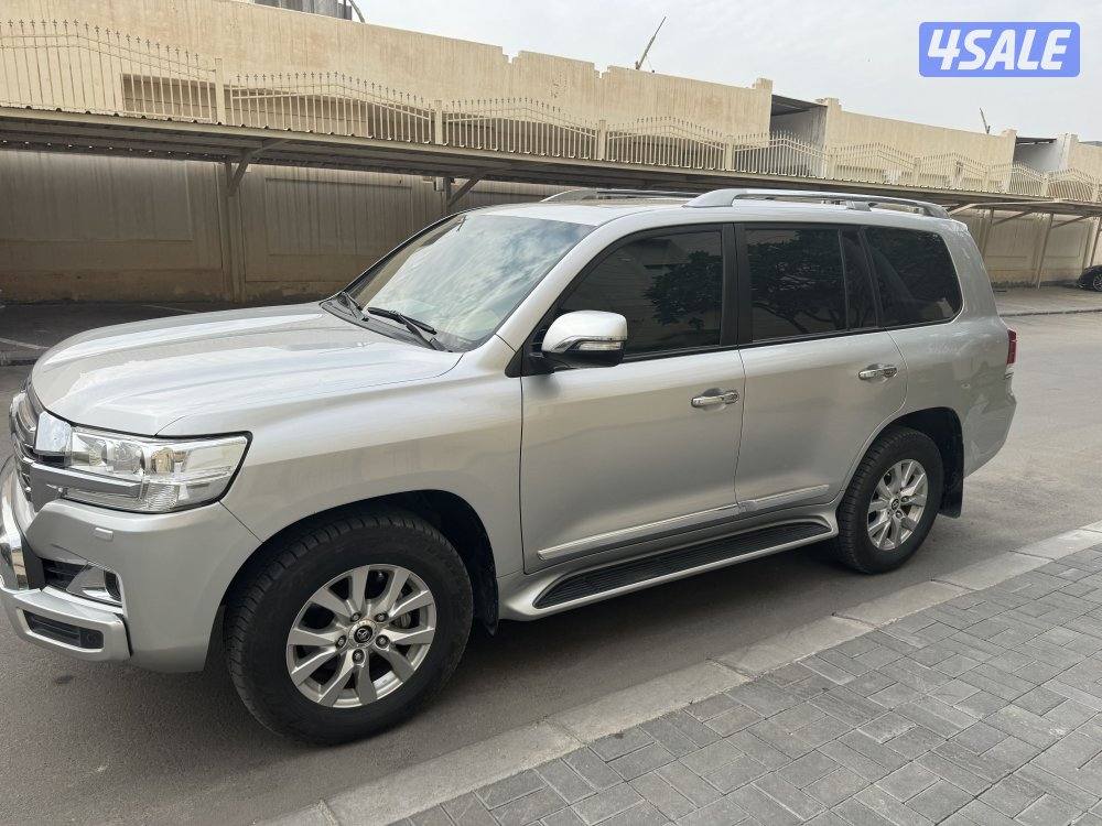 للبيع لاند كروزر Gxr1