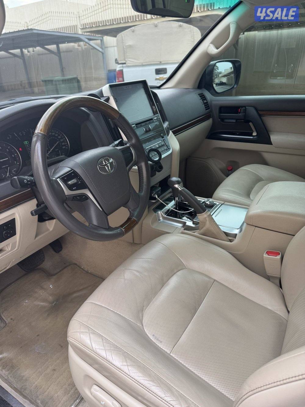 للبيع لاند كروزر Gxr4