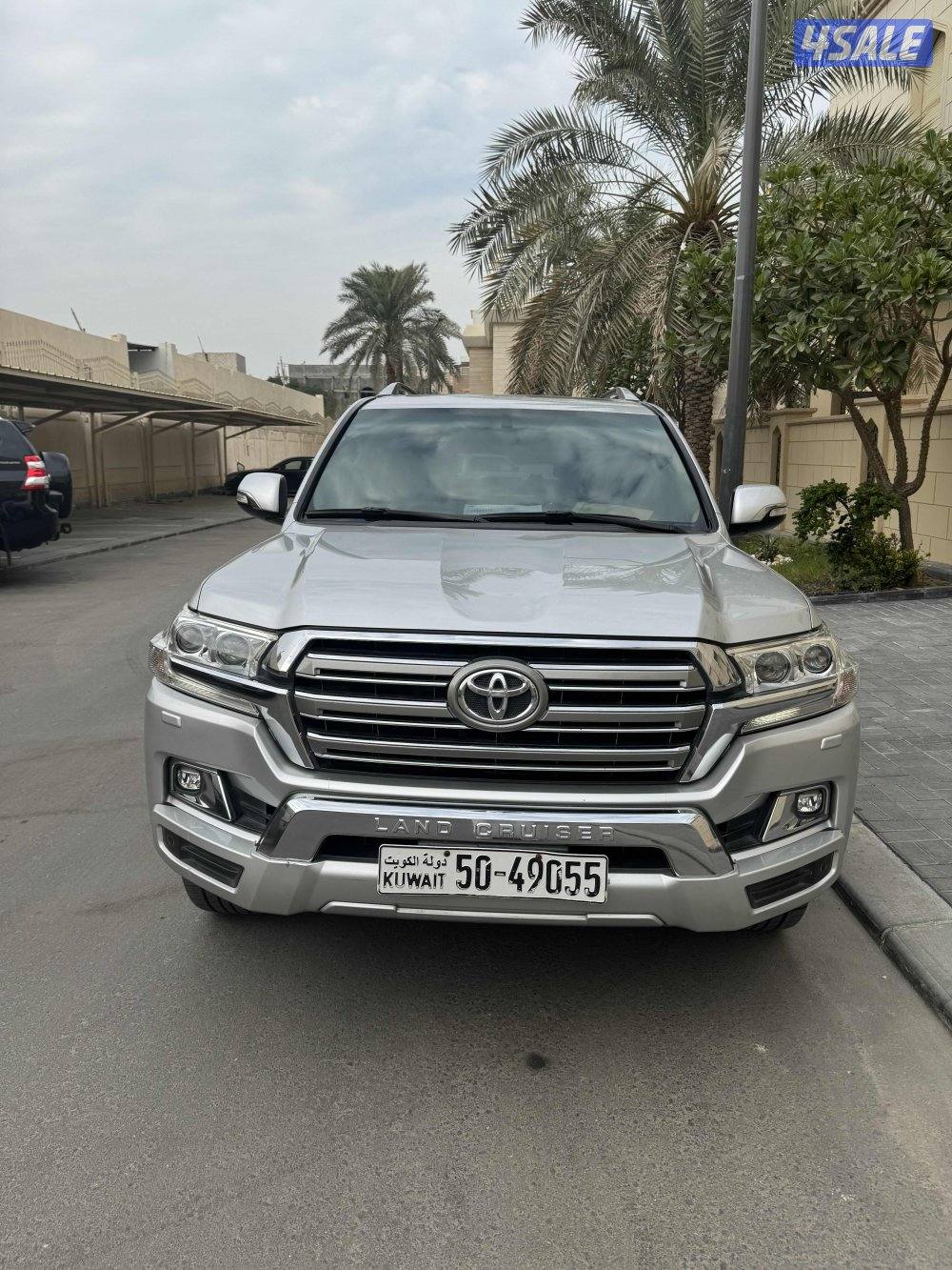للبيع لاند كروزر Gxr0