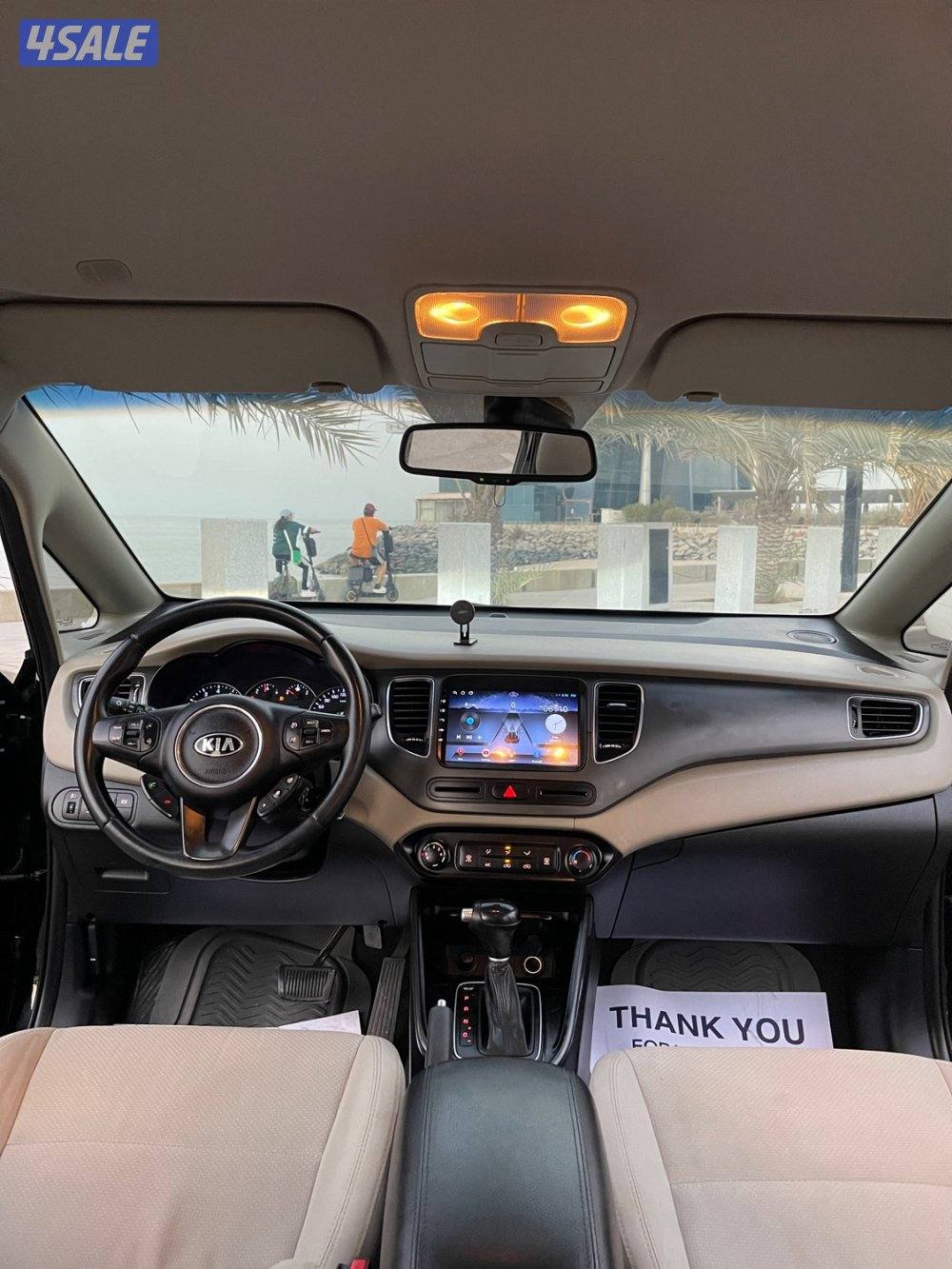 كيا كارينز عداد 97 ألف بحالة ممتازه وسعر مناسب12
