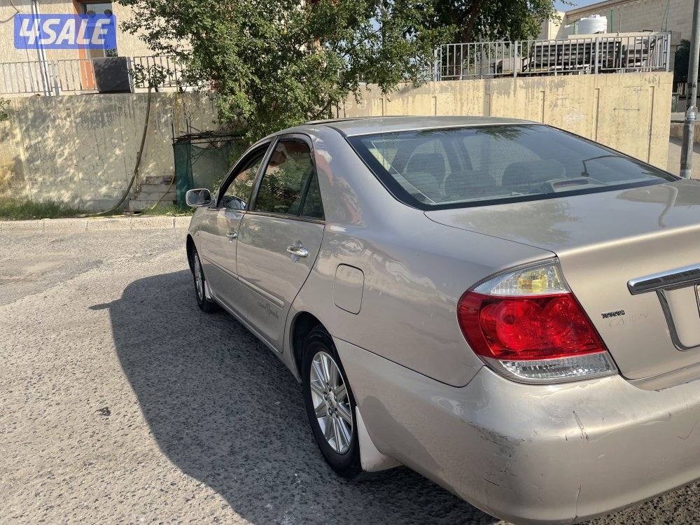 كامري ٢٠٠٥ للبيع13