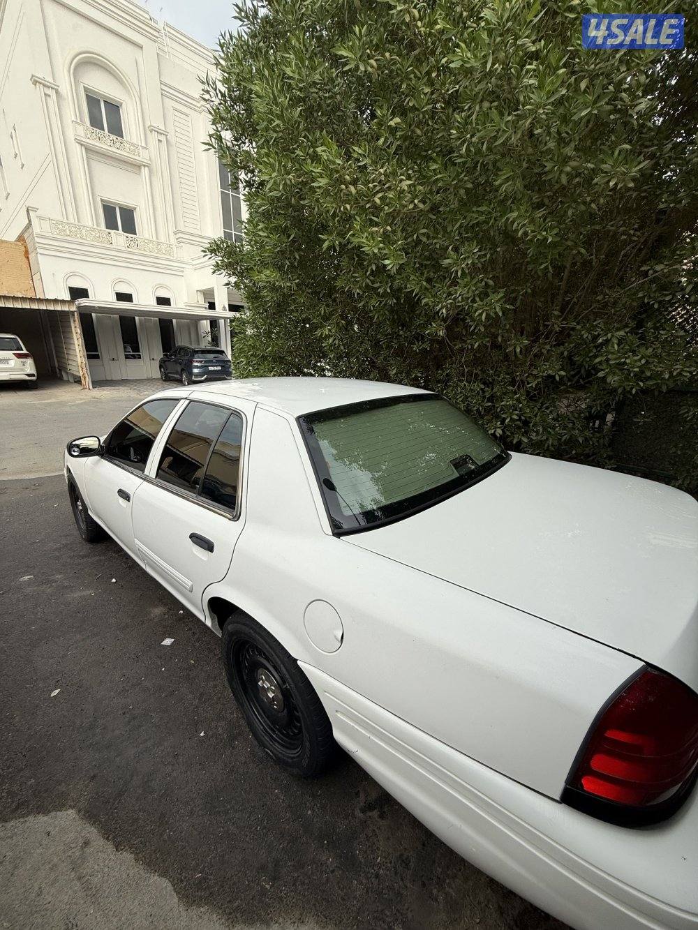 للبيع فورد دوريه ٢٠١٠3