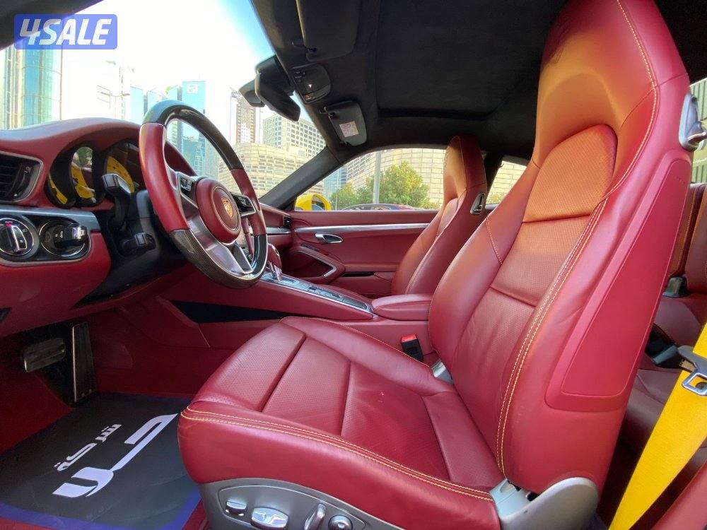 بورش كاريرا 911 موديل 2017 عداد 33 الف كيلو فقط تحت الكفاله شرط الفحص6