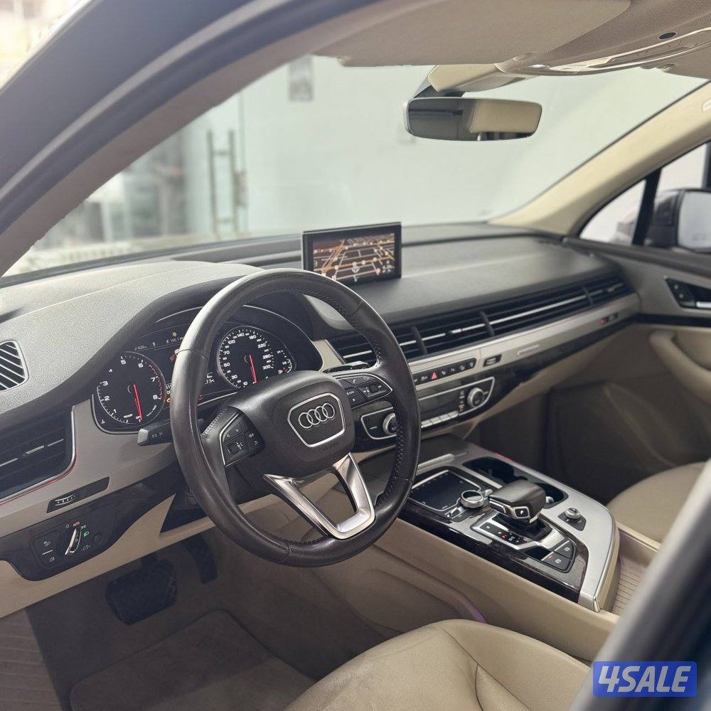 للبيع اودي Q7 20172