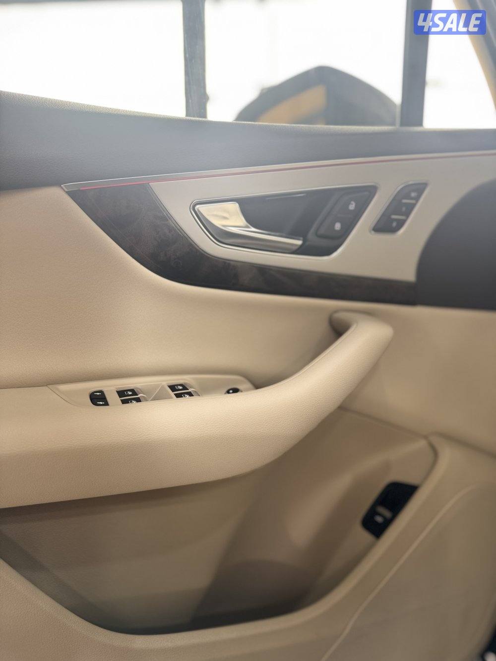 للبيع اودي Q7 20174