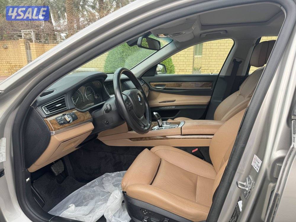 BMW 740LI 20117