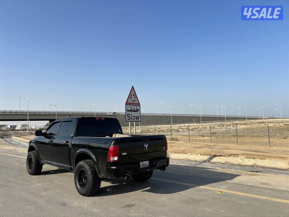 للبيع للبدل مع سياره بقي1