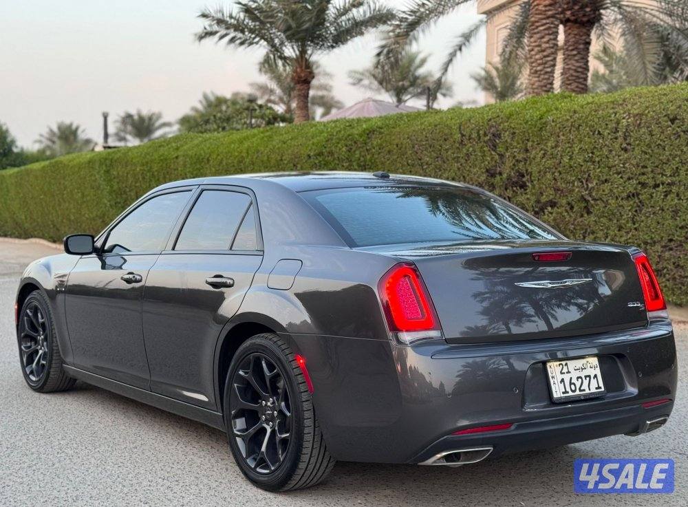 كرايزلر C300S ٢٠٢١ ماشي ١١٠ صبغ الوكاله3