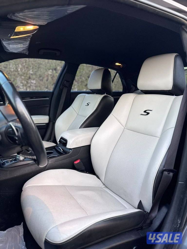 كرايزلر C300S ٢٠٢١ ماشي ١١٠ صبغ الوكاله5