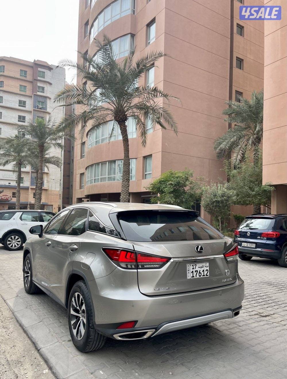 لهواة النوادر لكزسRX350 مديل 2020 كاملة المواصفات عداد فقط 69 تايتنيوم2