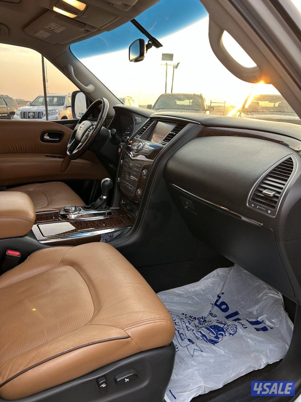 للبيع باترول بلاتينيوم 20158