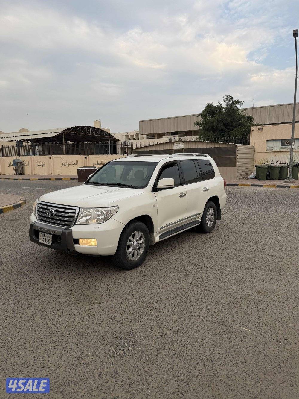 لاند كروز 2008شرط الفحص قير مكينه شاصي مرفق الفحص 6سلندر المالك الثاني3