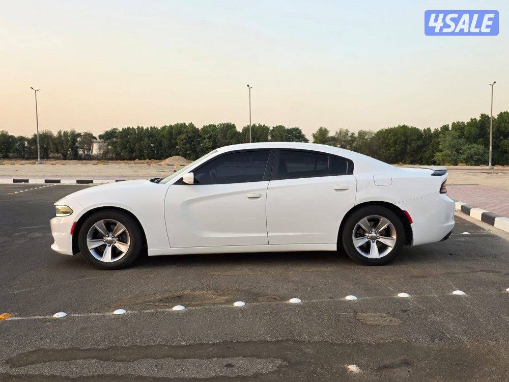 دودج شارجر 20171