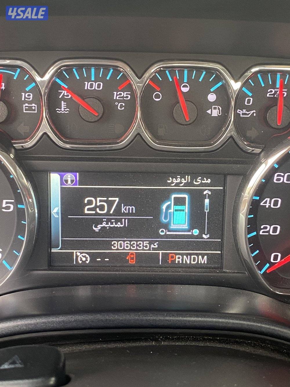 للبيع وانيت سلفرادو 20151