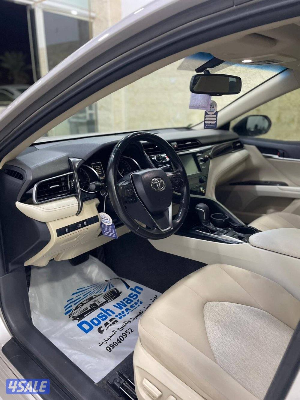 للبيع كامري 20194
