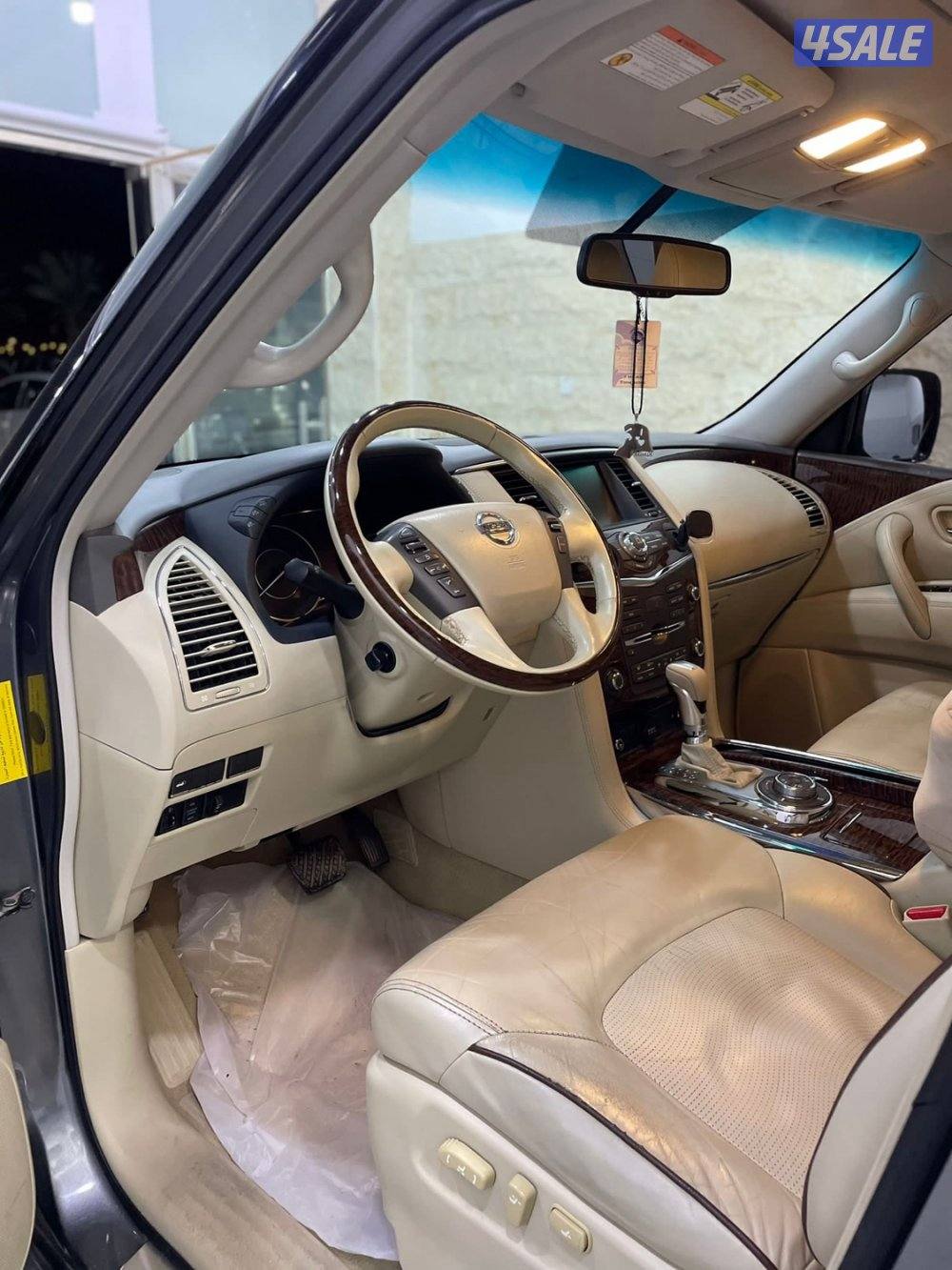 للبيع باترول. 2014 بلاتينيوم ستي4