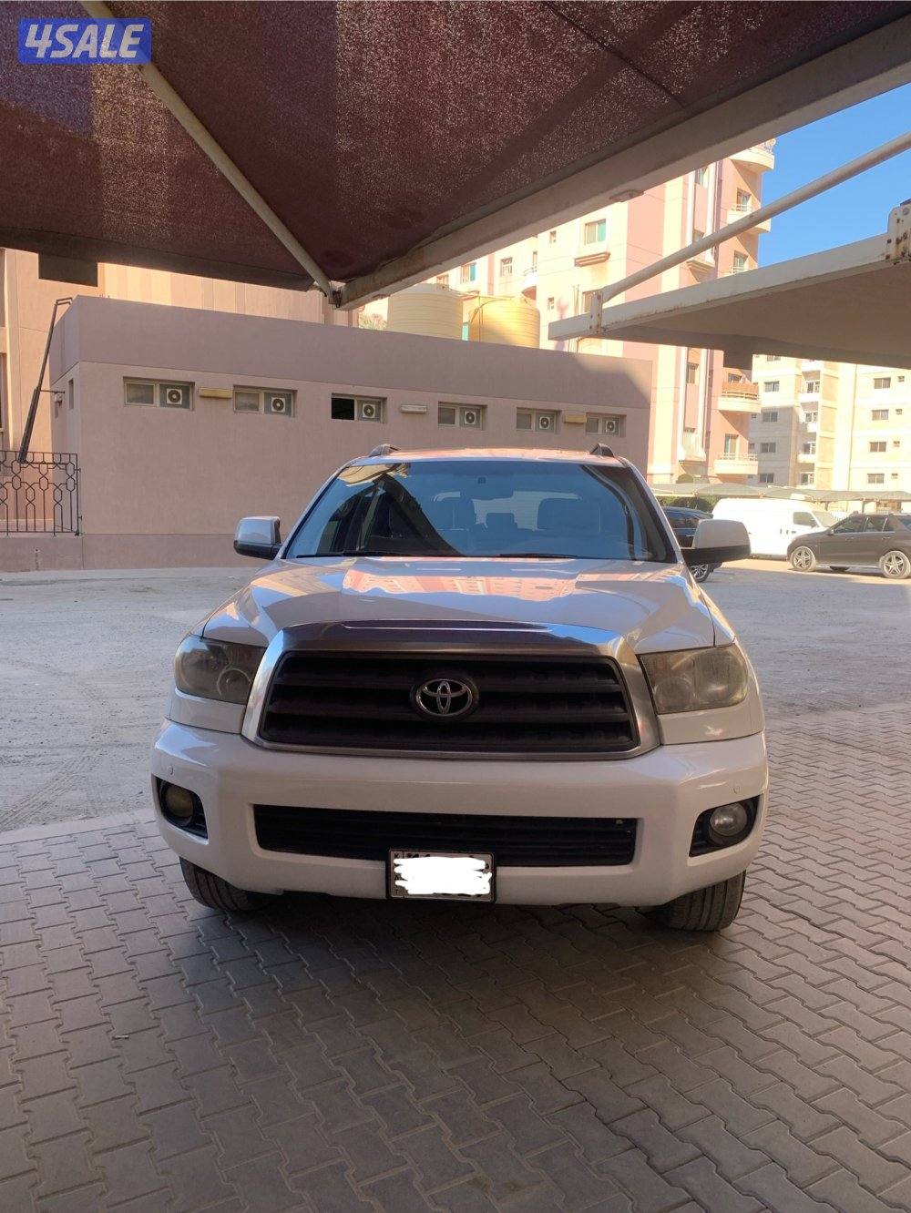 للبيع سيكويا موديل ٢٠١٢2