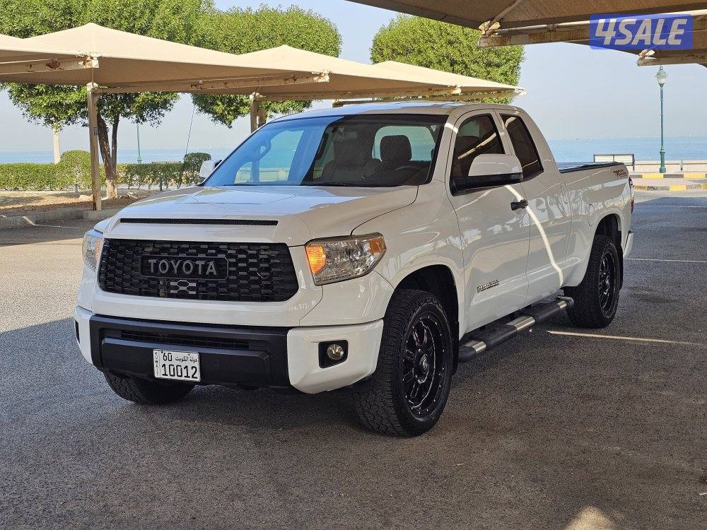 للبيع تاندرا 2017 شاصي قصير0