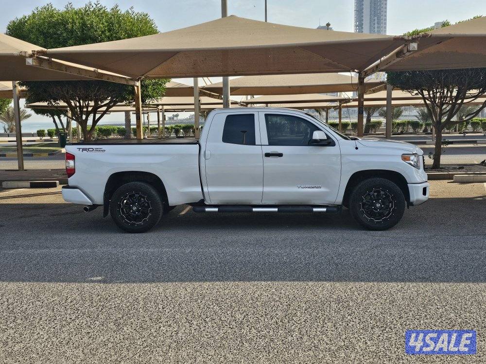 للبيع تاندرا 2017 شاصي قصير3