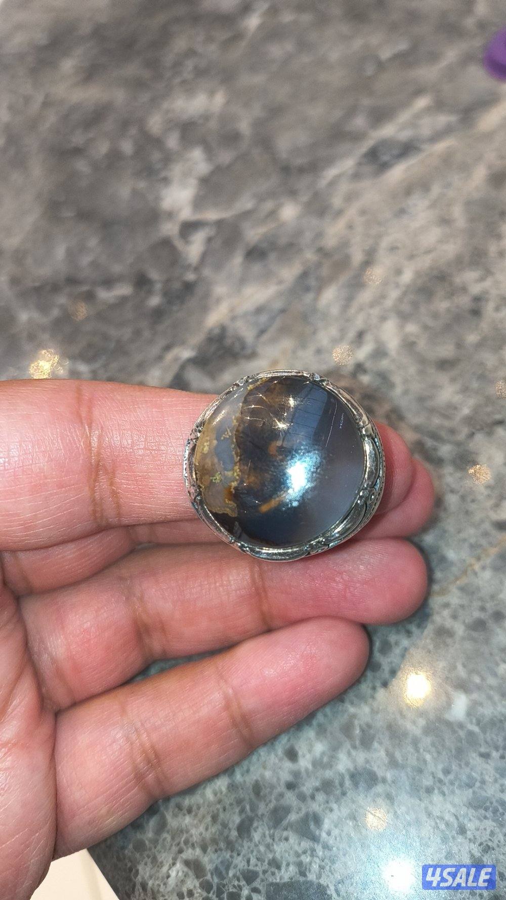 خاتم فاخر بالعقيق اليماني منقوش7