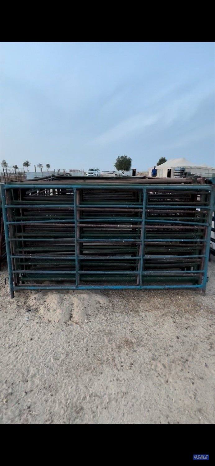 شبك وحياض غنم النوع الكبير نضيفه مافيها كسور2