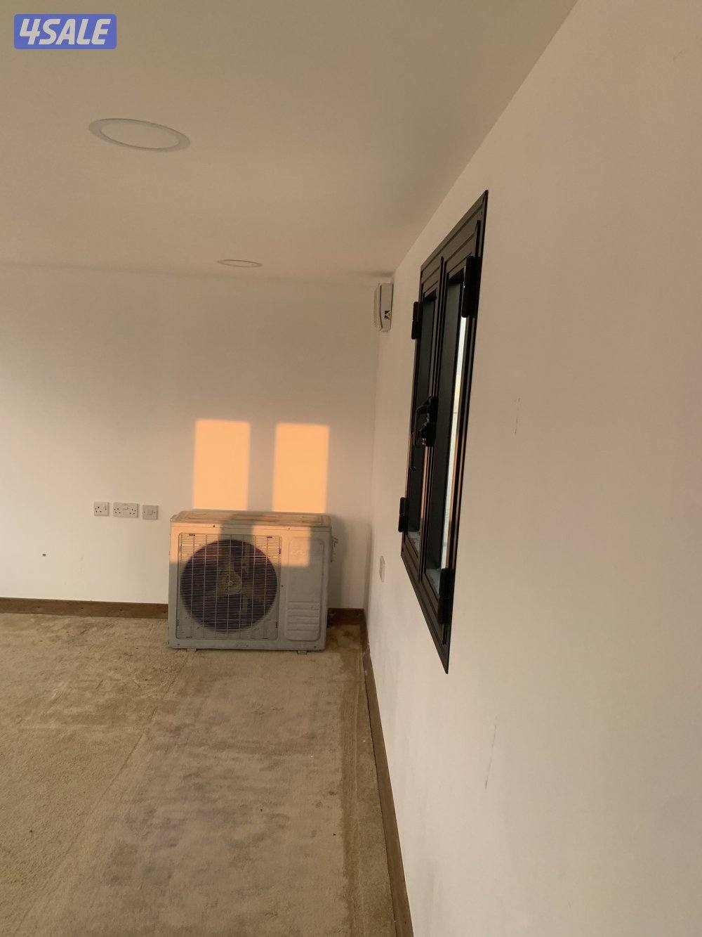 ‏للبيع شاليه مقاس خمسة في ثلاثة ونص3