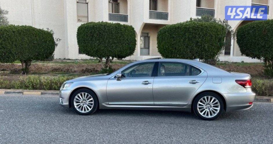 لبيع لكزس ٢٠١٥ شرط فحص كامل1