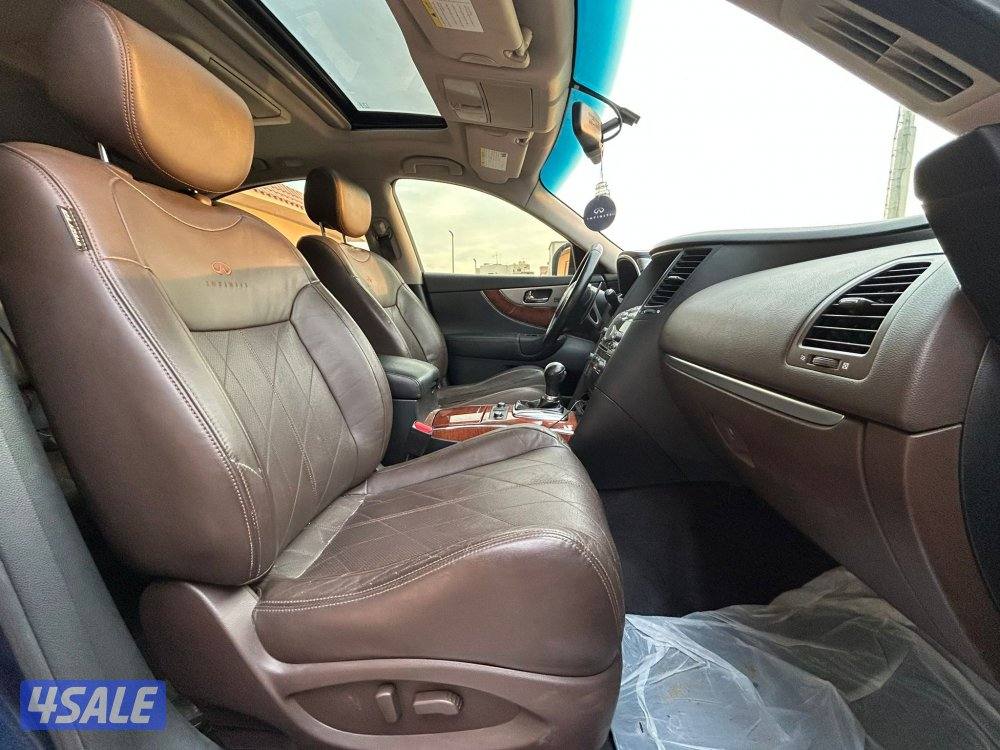 انفينيتي QX70 صبغ الوكالة9