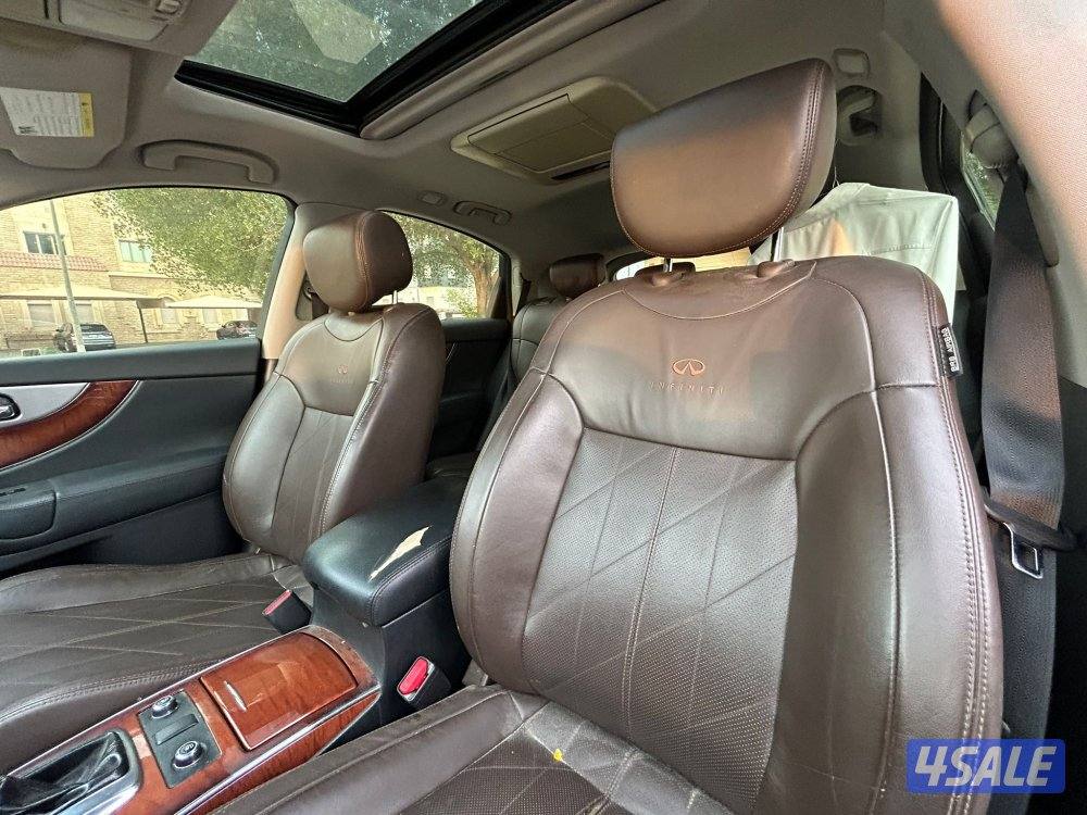 انفينيتي QX70 صبغ الوكالة15