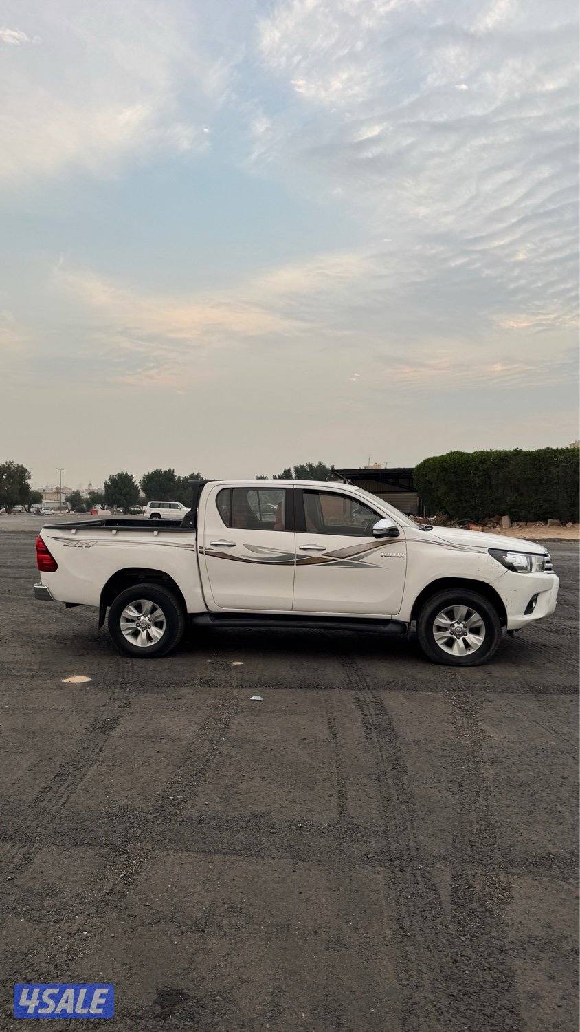 للبيع هايلوكس2