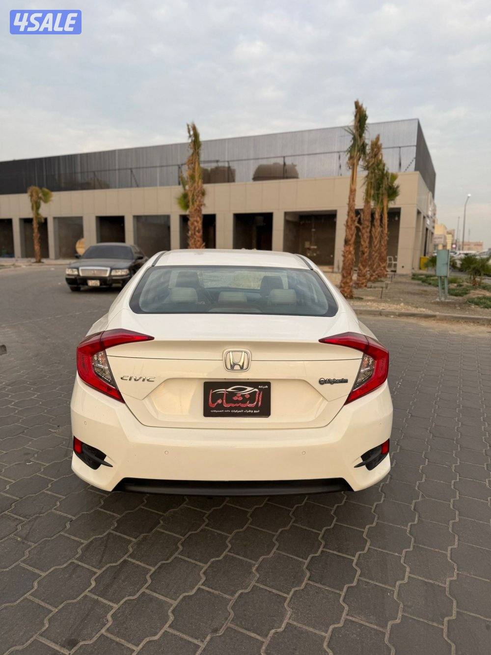 النشاما لبيع وشراء السيارات هوندا سيفيك4