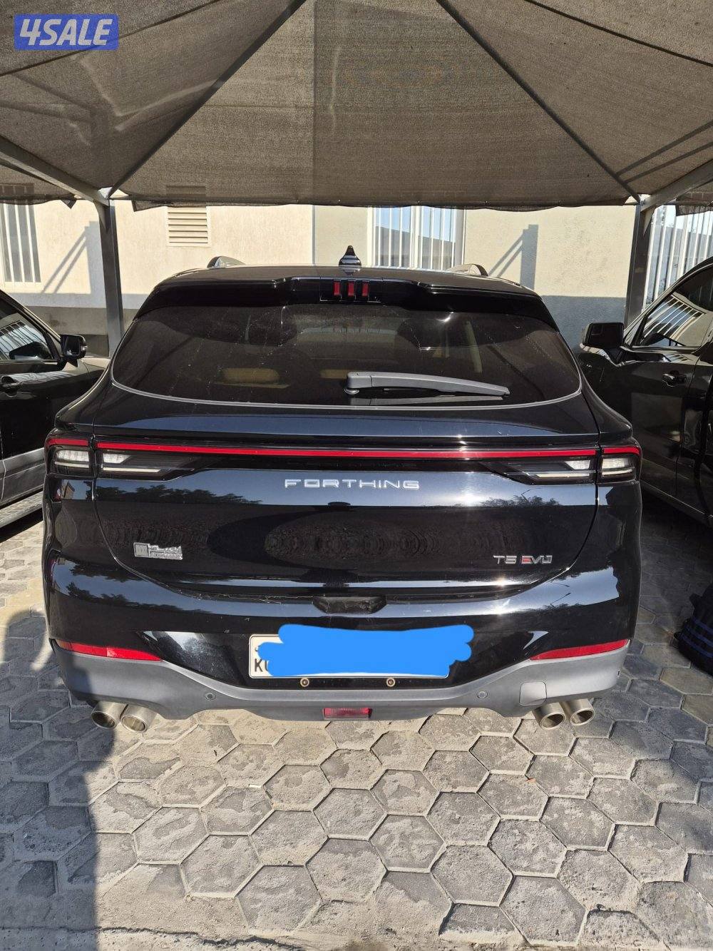 للبيع سيارة نظيفة جدا4