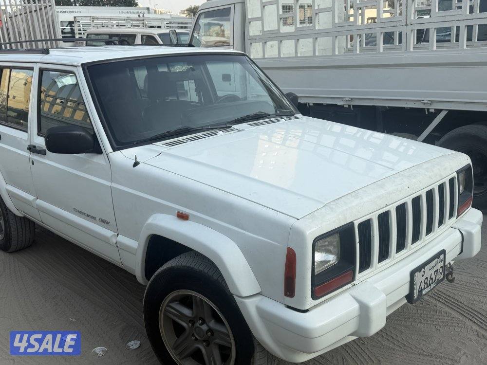 للبيع جيب شروكي 20000