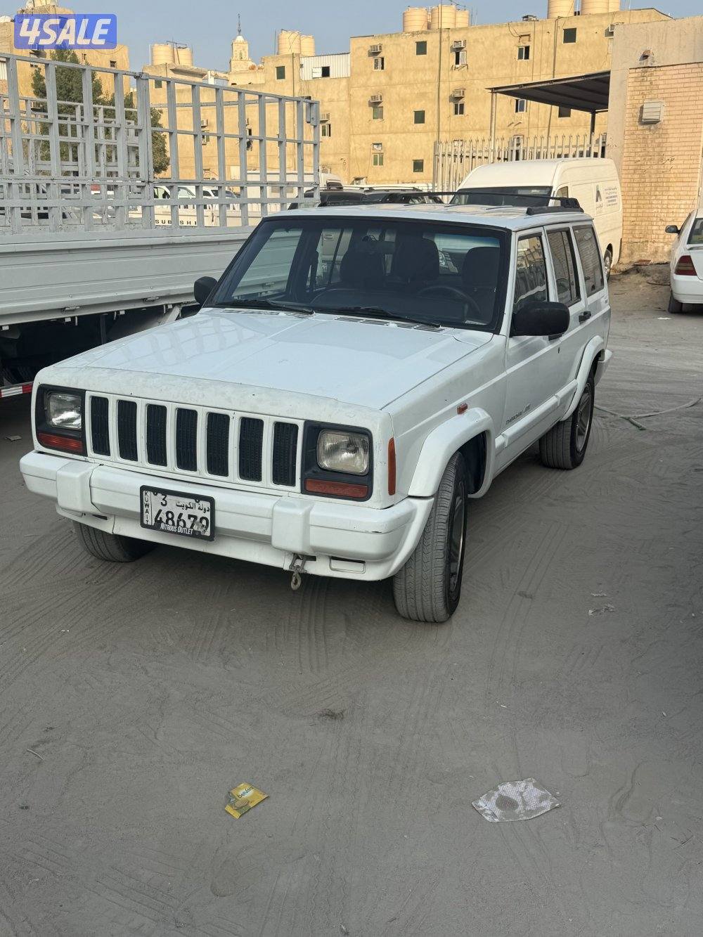 للبيع جيب شروكي 20004