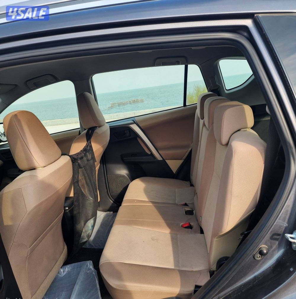 سيارة للبيع بحالة ممتازة5