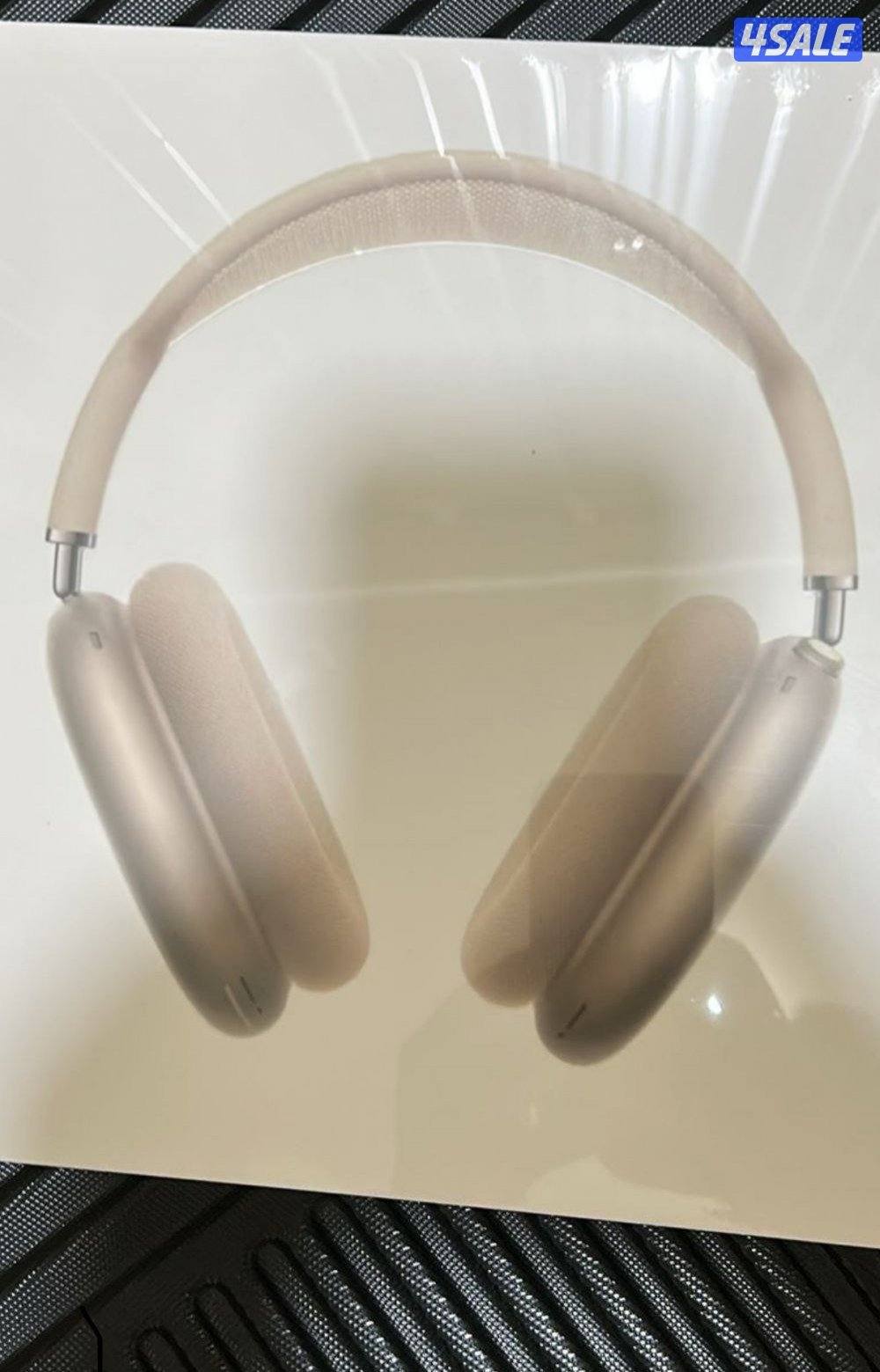 سلام عليكم سماعة ابل هاي كولتي عاليه الجوده صوت وعزل5