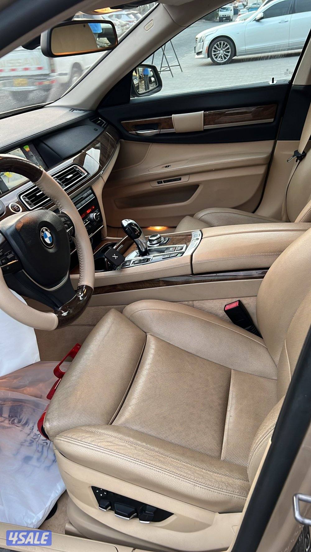 للبيع بي ام دبليو 20102