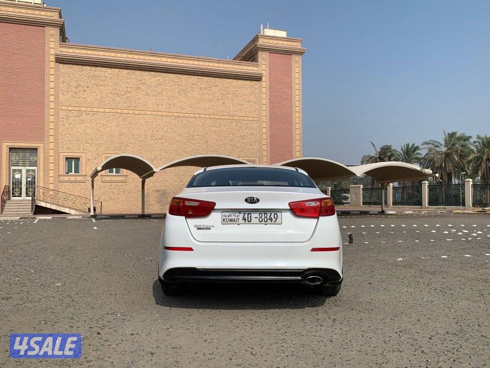 للبيع كيا اوبتيما موديل ٢٠١٥5