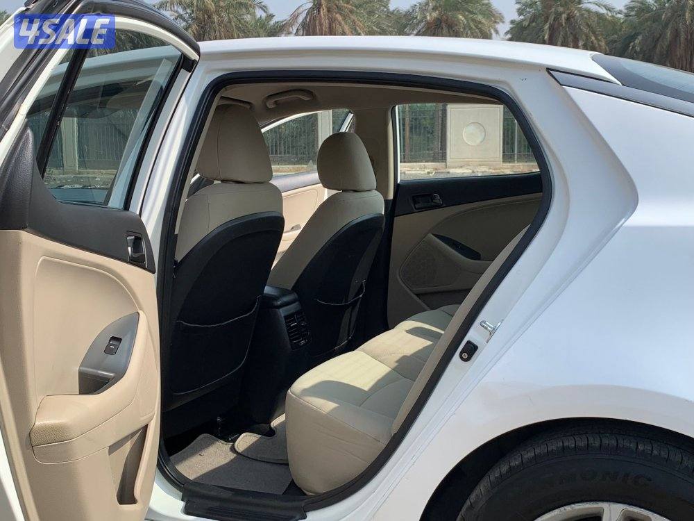 للبيع كيا اوبتيما موديل ٢٠١٥11