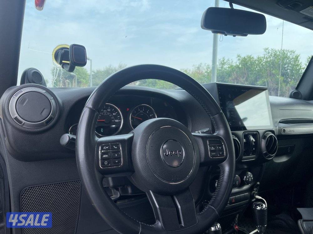 وانجر  2014 ماشي 1258