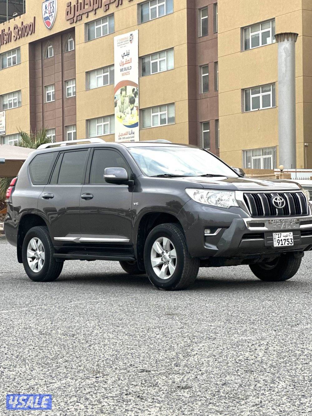 للبيع برادو TXL موديل2019 ماعدا فتحة1