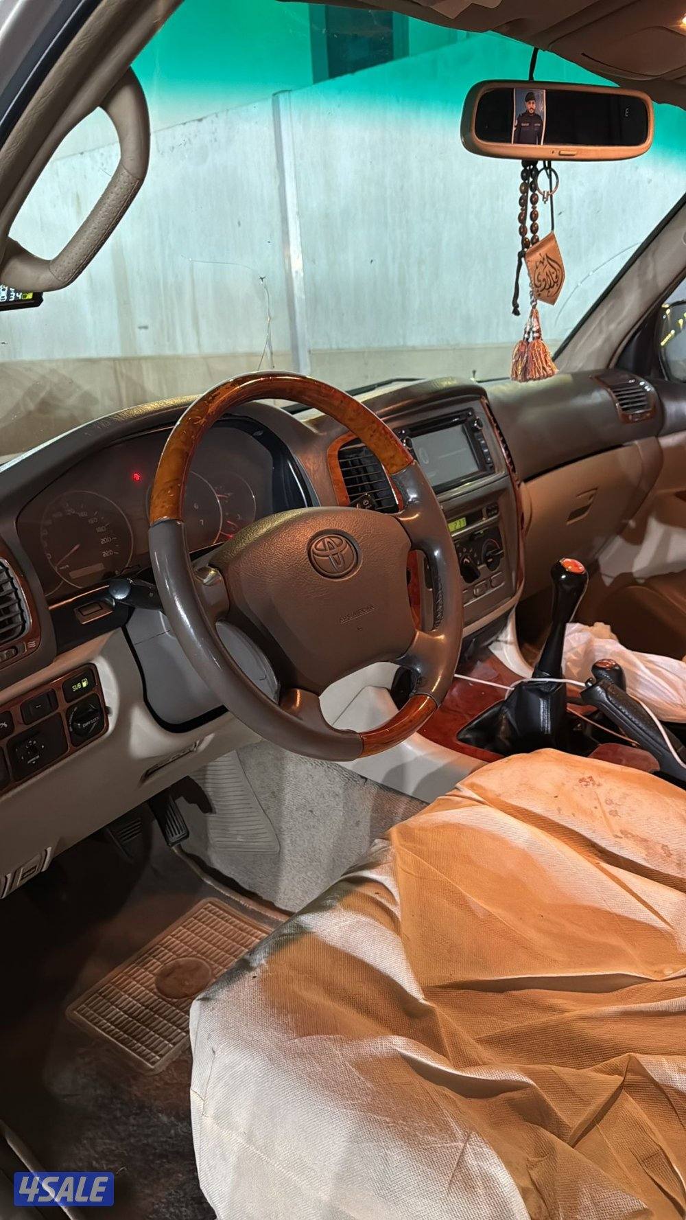 لاند كروزر 2006 بحاله ممتازه1