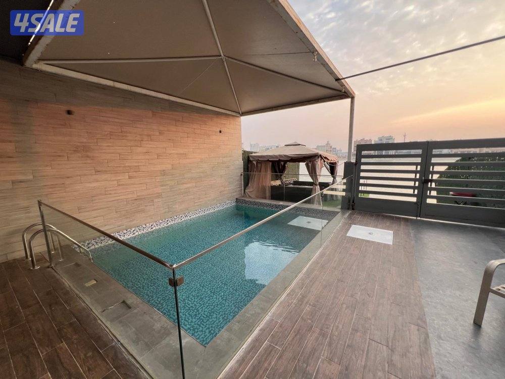 للايجار شاليه صف اول عقد سنوي 6غرف ماستر3