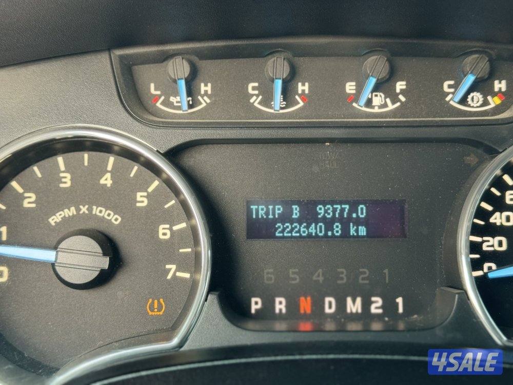 للبيع وانيت فورد F-150 بحالة نادرة4